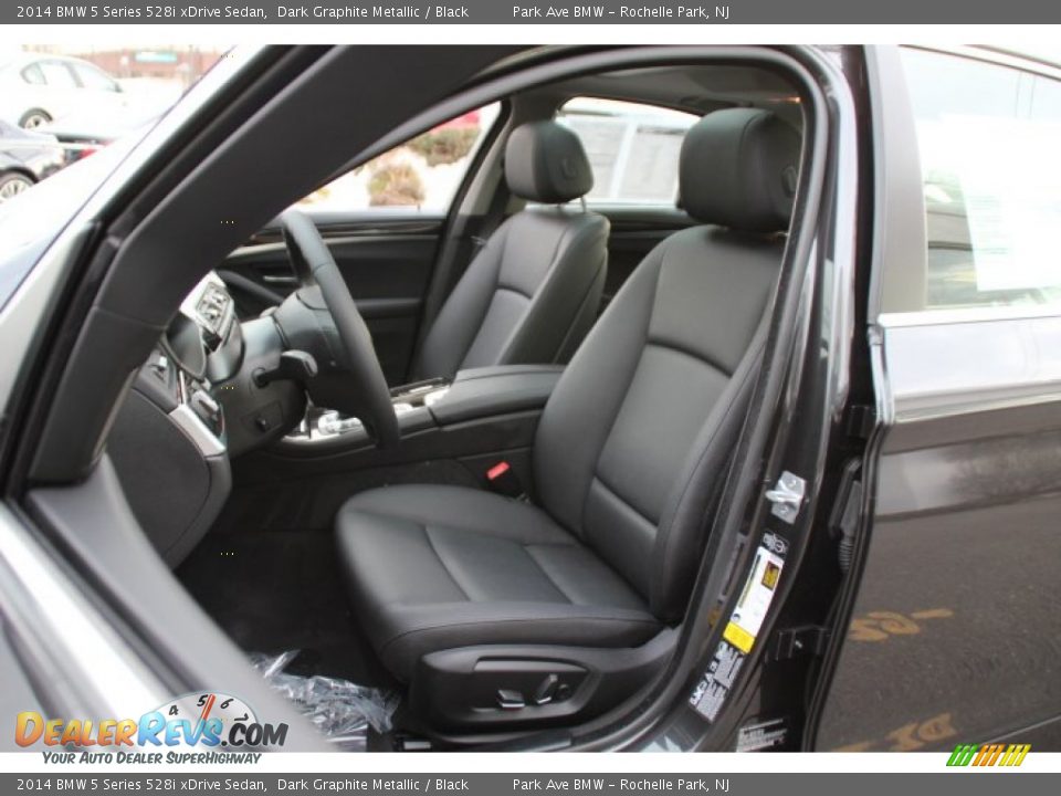 Front Seat of 2014 BMW 5 Series 528i xDrive Sedan Photo #12