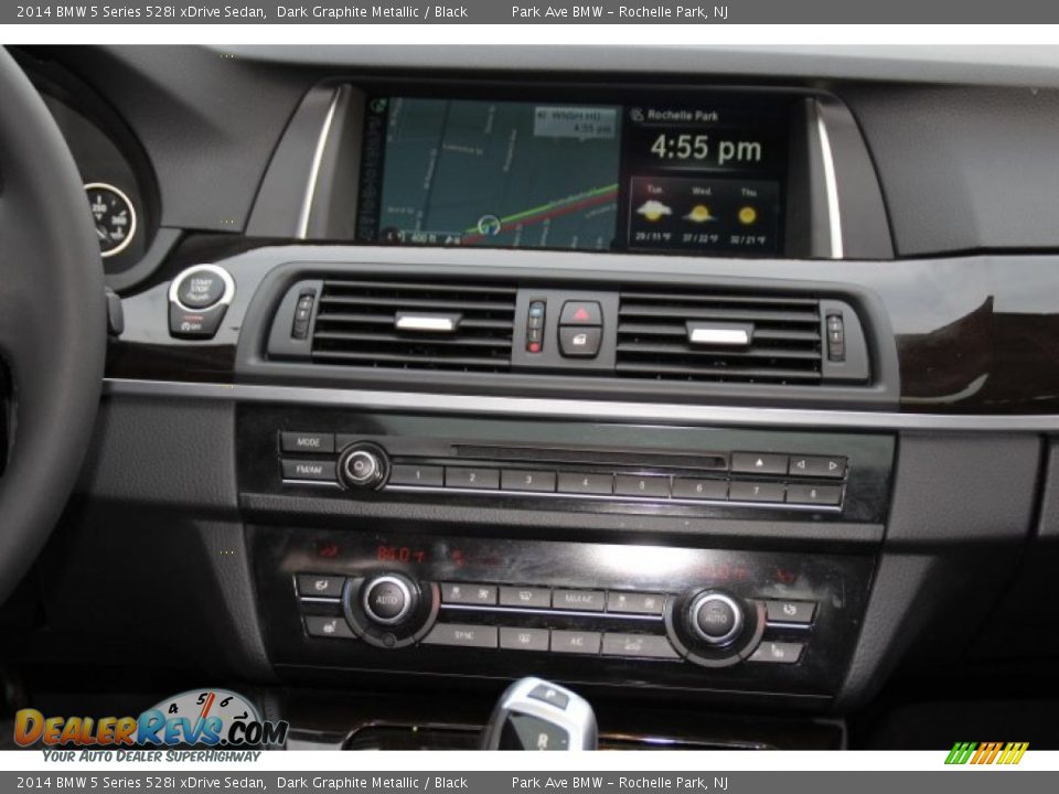 Controls of 2014 BMW 5 Series 528i xDrive Sedan Photo #14