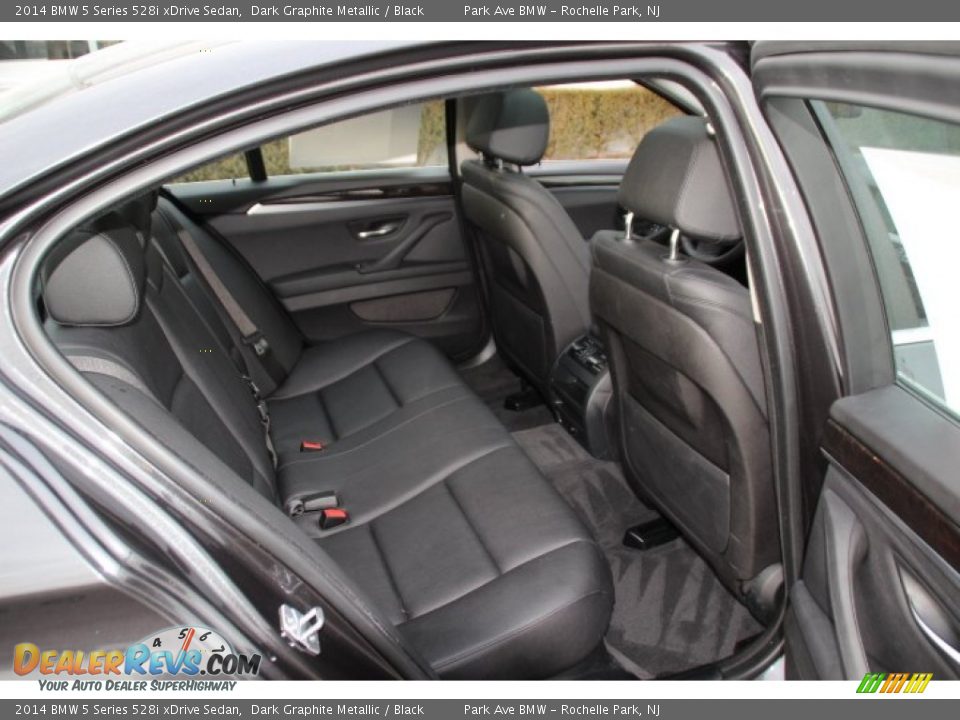 Rear Seat of 2014 BMW 5 Series 528i xDrive Sedan Photo #24