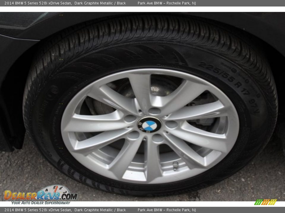 2014 BMW 5 Series 528i xDrive Sedan Dark Graphite Metallic / Black Photo #32