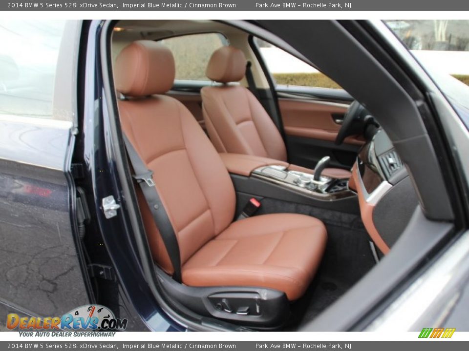 2014 BMW 5 Series 528i xDrive Sedan Imperial Blue Metallic / Cinnamon Brown Photo #27