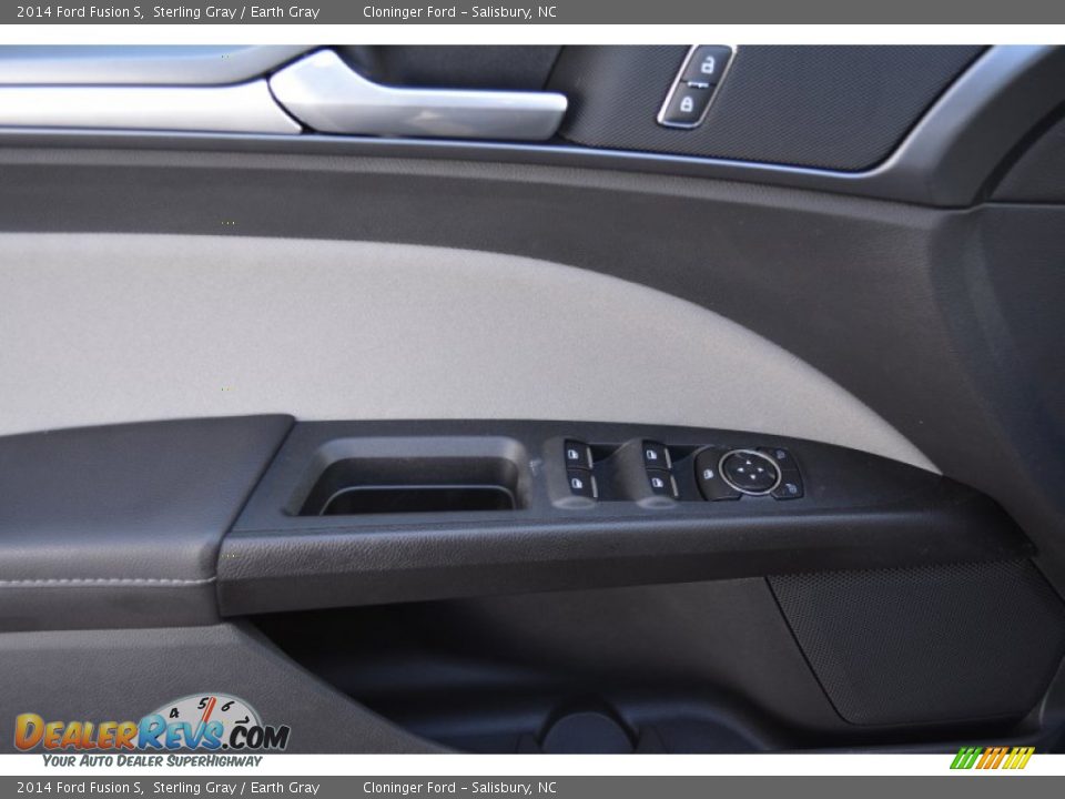 2014 Ford Fusion S Sterling Gray / Earth Gray Photo #5