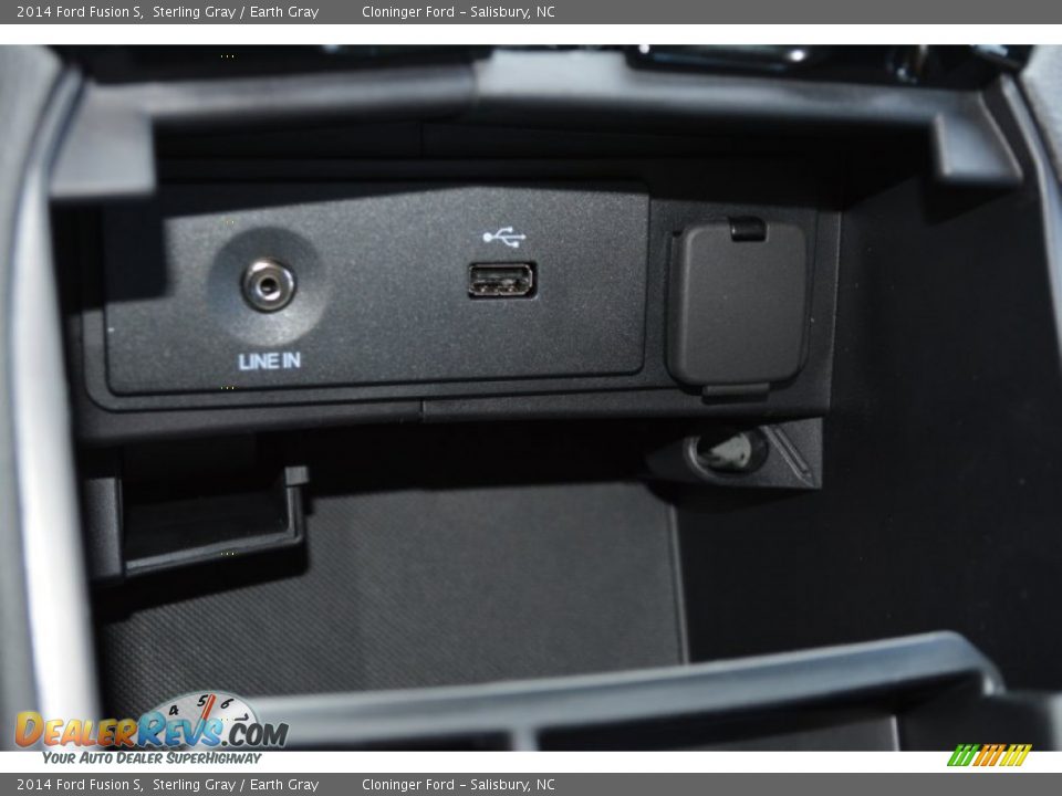 2014 Ford Fusion S Sterling Gray / Earth Gray Photo #15