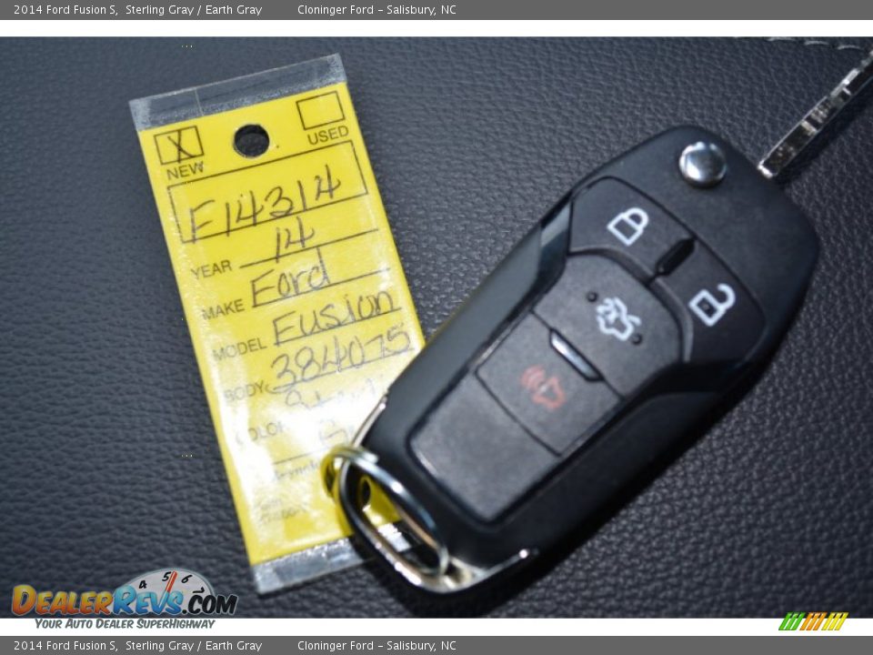 2014 Ford Fusion S Sterling Gray / Earth Gray Photo #23