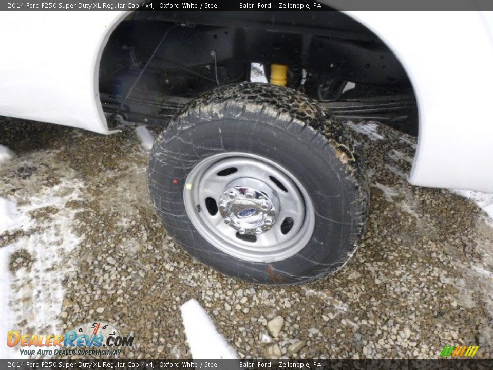 2014 Ford F250 Super Duty XL Regular Cab 4x4 Oxford White / Steel Photo #9