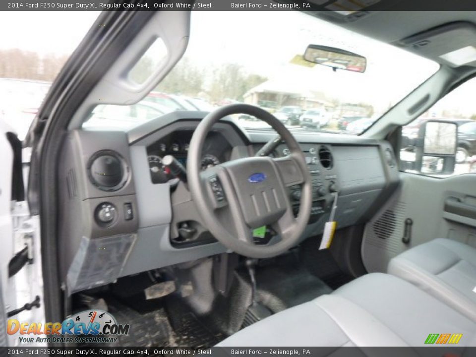 2014 Ford F250 Super Duty XL Regular Cab 4x4 Oxford White / Steel Photo #12
