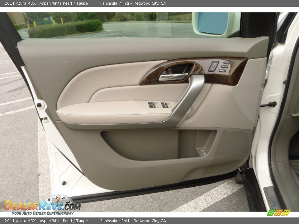 2011 Acura MDX Aspen White Pearl / Taupe Photo #9