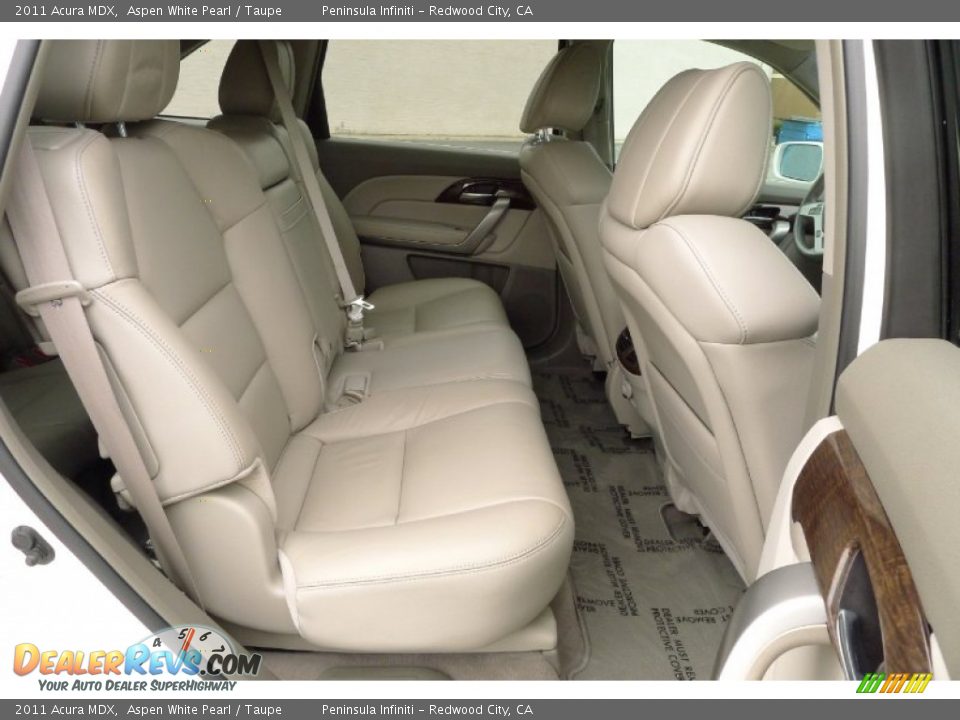 2011 Acura MDX Aspen White Pearl / Taupe Photo #12