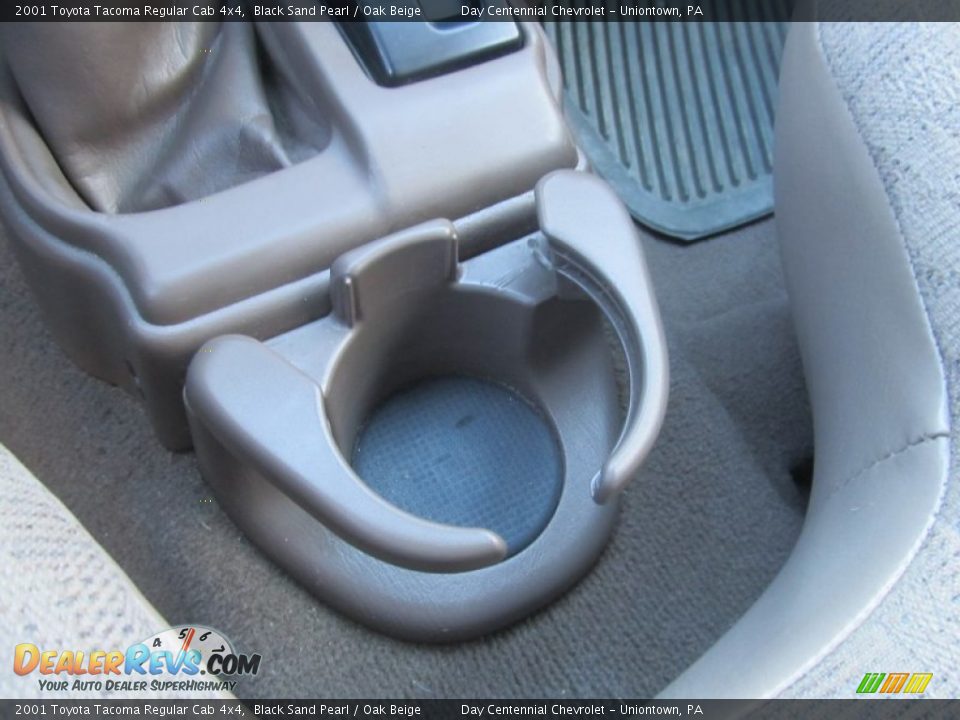 2001 Toyota Tacoma Regular Cab 4x4 Black Sand Pearl / Oak Beige Photo #18