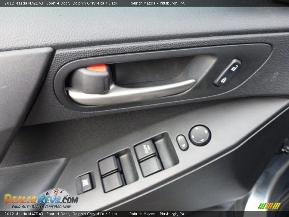 2012 Mazda MAZDA3 i Sport 4 Door Dolphin Gray Mica / Black Photo #18