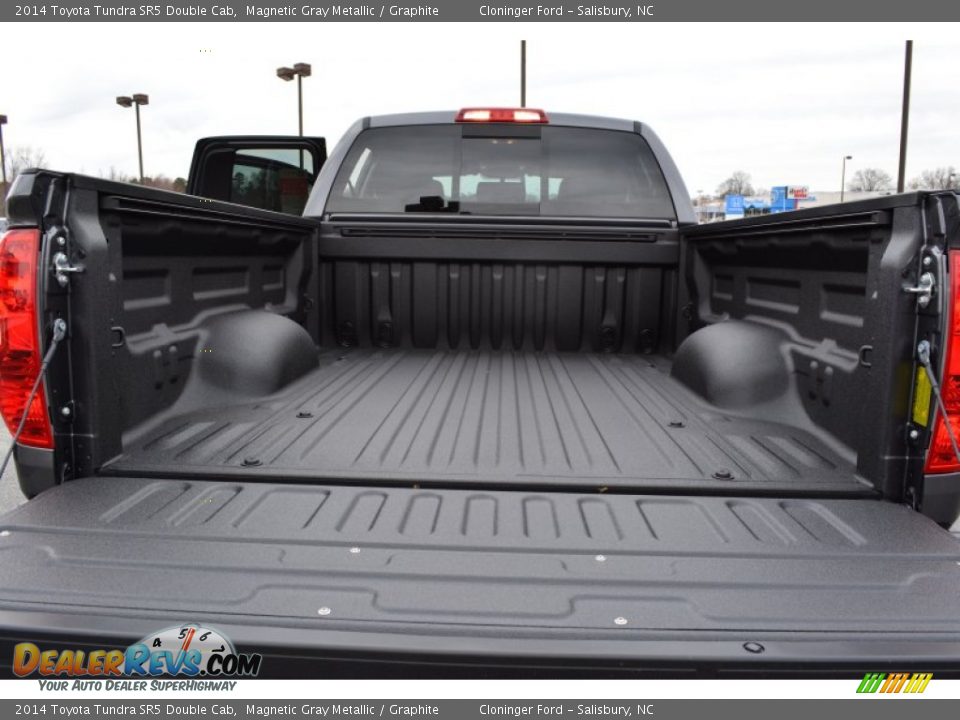 2014 Toyota Tundra SR5 Double Cab Magnetic Gray Metallic / Graphite Photo #9