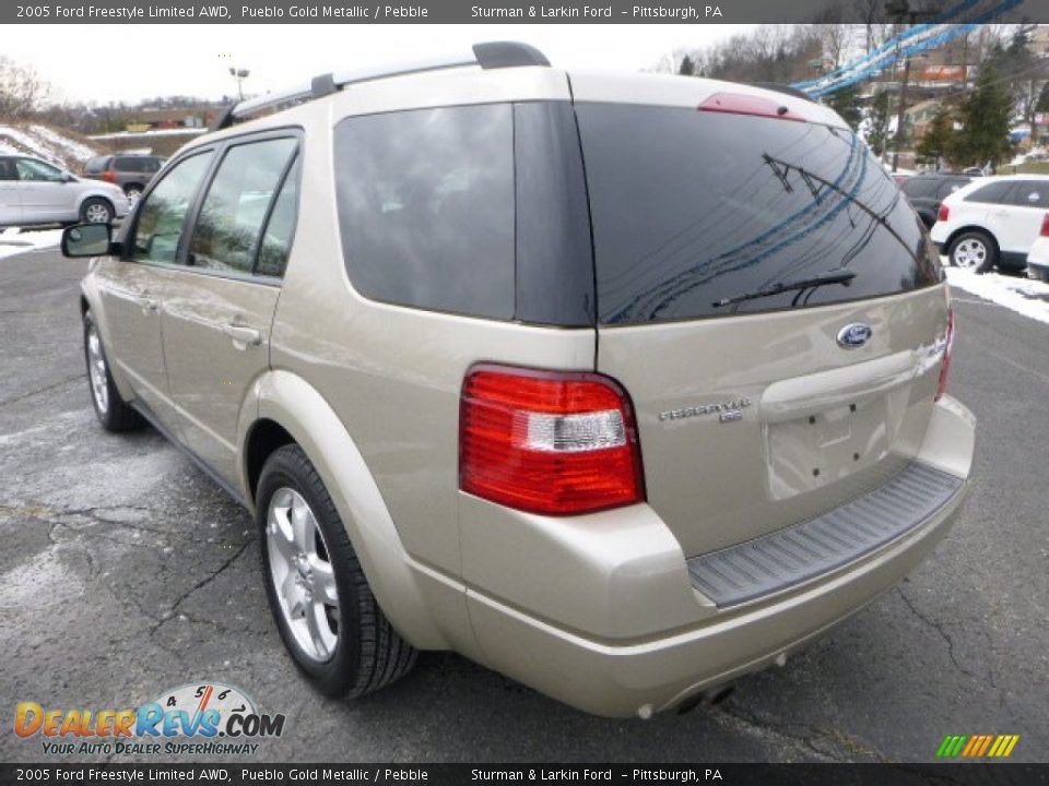2005 Ford Freestyle Limited AWD Pueblo Gold Metallic / Pebble Photo #4