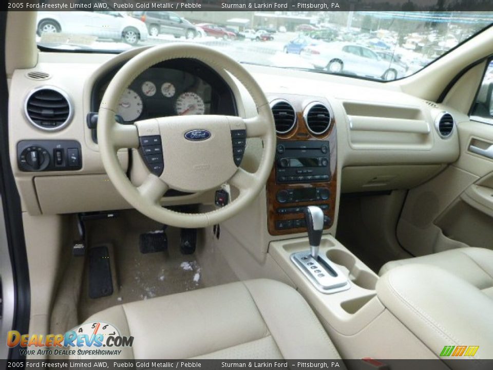 2005 Ford Freestyle Limited AWD Pueblo Gold Metallic / Pebble Photo #11