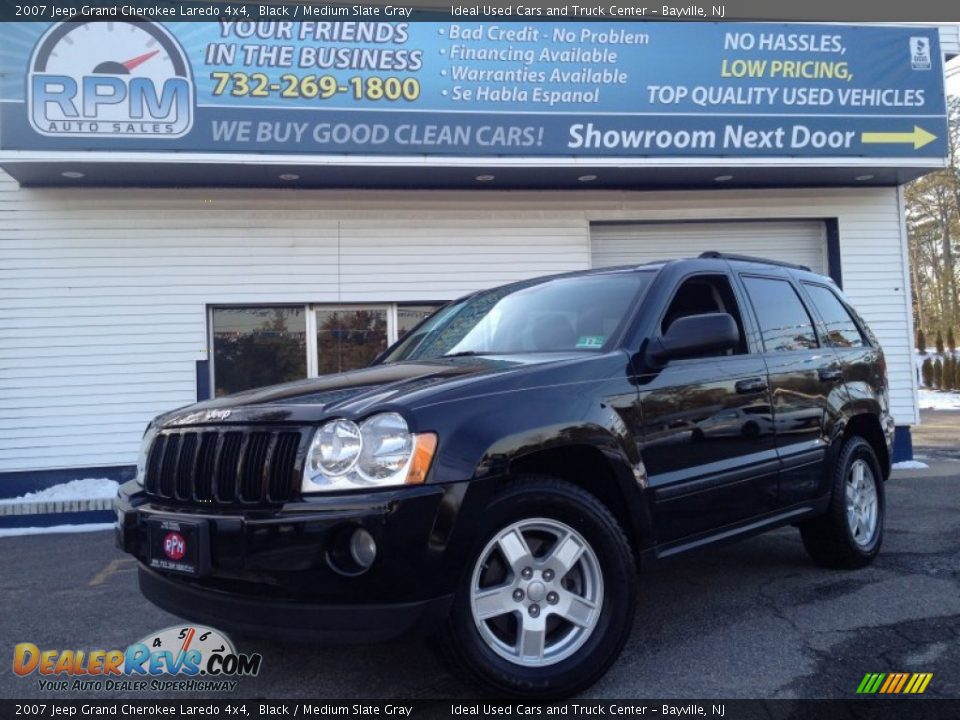 2007 Jeep Grand Cherokee Laredo 4x4 Black / Medium Slate Gray Photo #1