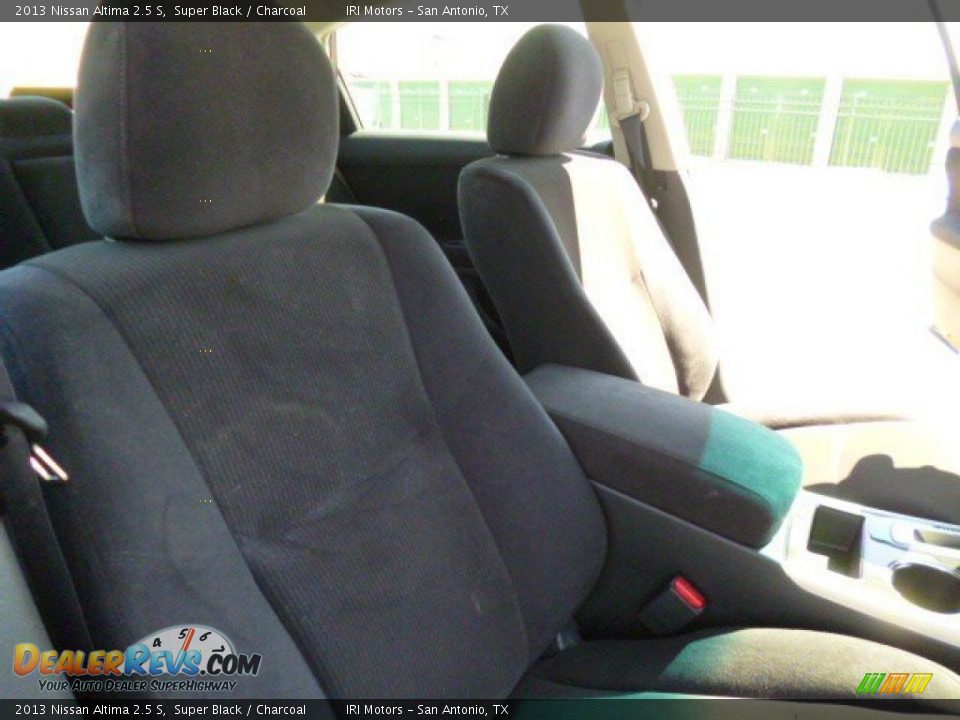 2013 Nissan Altima 2.5 S Super Black / Charcoal Photo #14