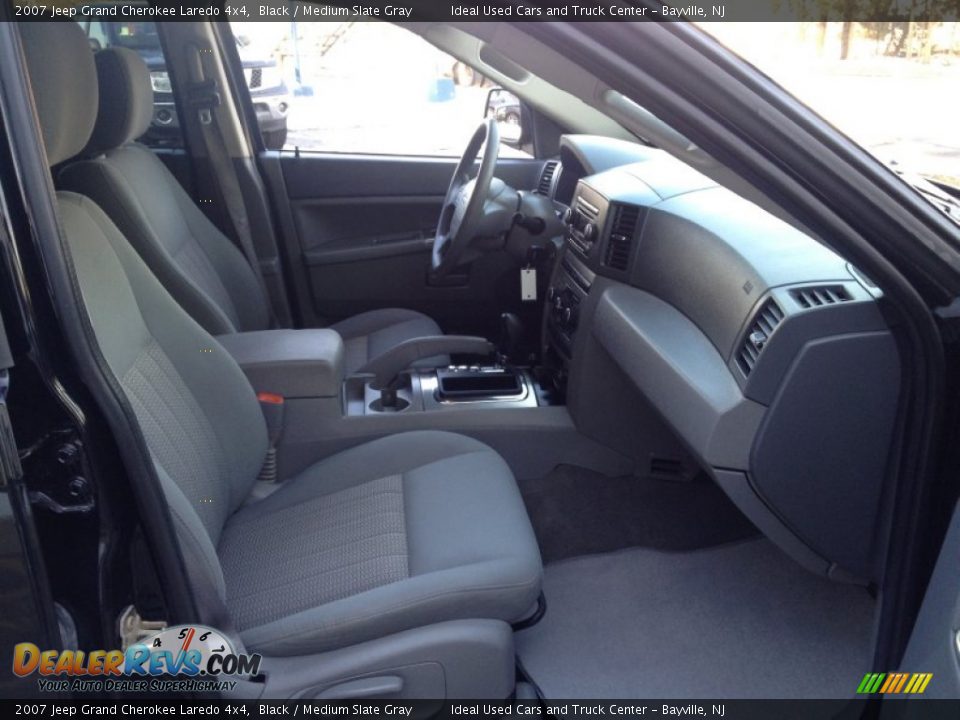 2007 Jeep Grand Cherokee Laredo 4x4 Black / Medium Slate Gray Photo #11