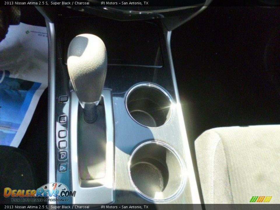 2013 Nissan Altima 2.5 S Super Black / Charcoal Photo #19