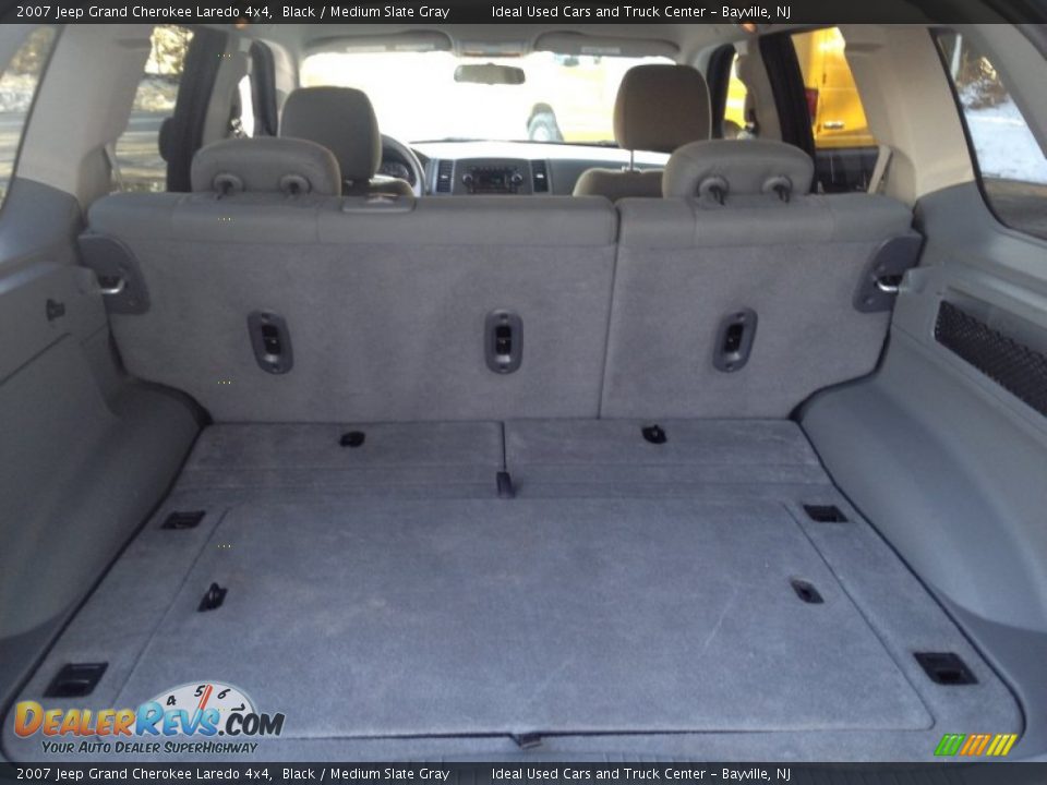 2007 Jeep Grand Cherokee Laredo 4x4 Black / Medium Slate Gray Photo #16