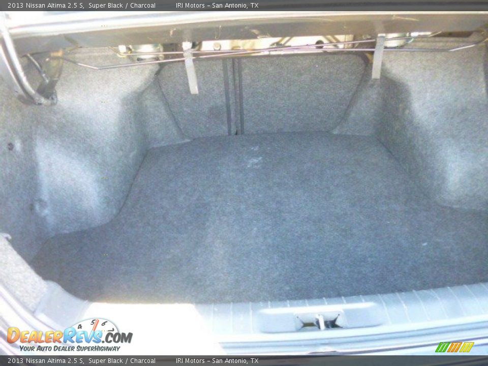 2013 Nissan Altima 2.5 S Super Black / Charcoal Photo #23