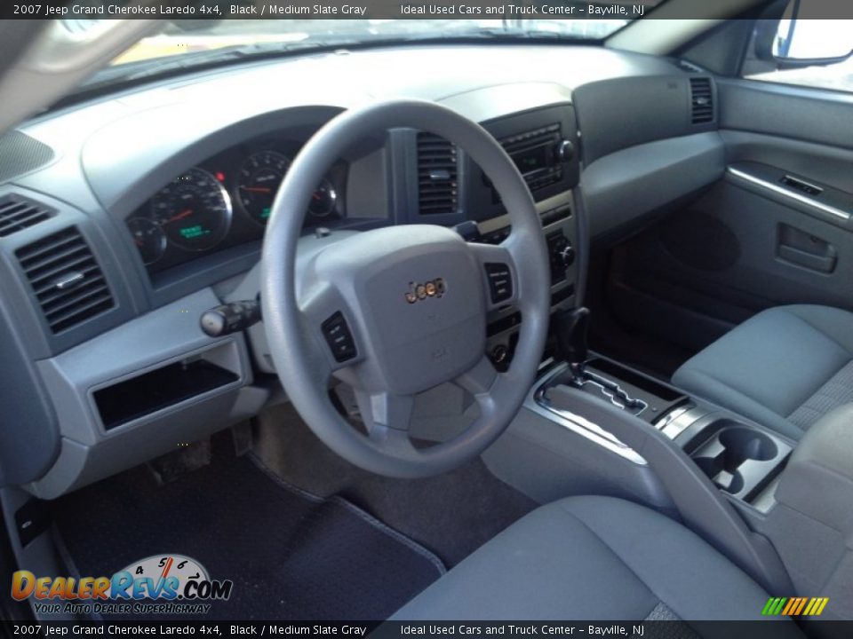 2007 Jeep Grand Cherokee Laredo 4x4 Black / Medium Slate Gray Photo #23