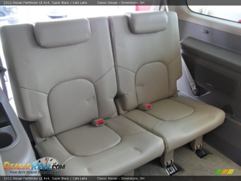 2011 Nissan Pathfinder LE 4x4 Super Black / Cafe Latte Photo #6