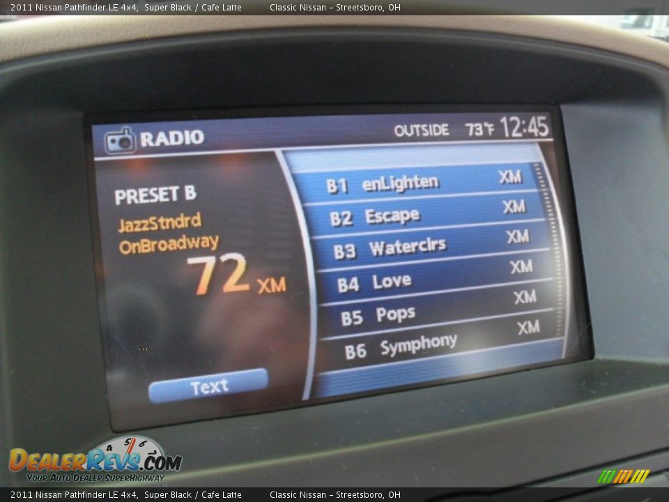 2011 Nissan Pathfinder LE 4x4 Super Black / Cafe Latte Photo #24