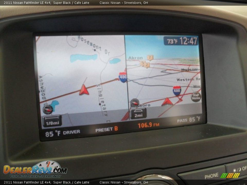 2011 Nissan Pathfinder LE 4x4 Super Black / Cafe Latte Photo #31