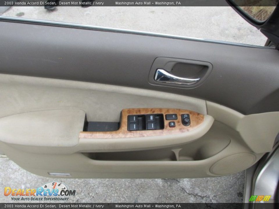 2003 Honda Accord EX Sedan Desert Mist Metallic / Ivory Photo #10