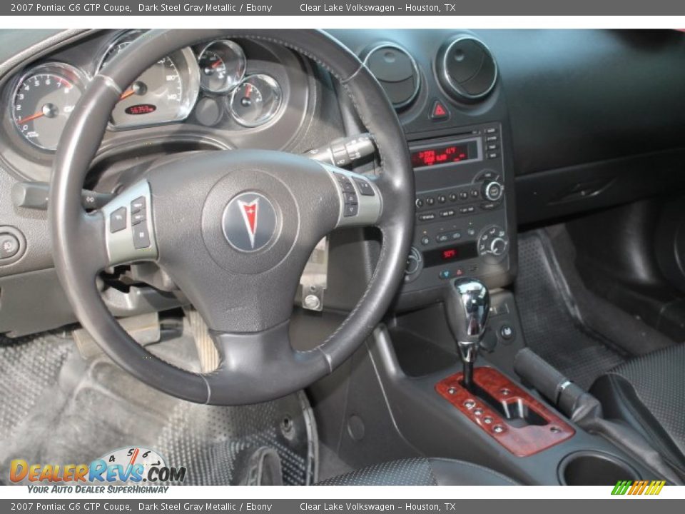 Dashboard of 2007 Pontiac G6 GTP Coupe Photo #15