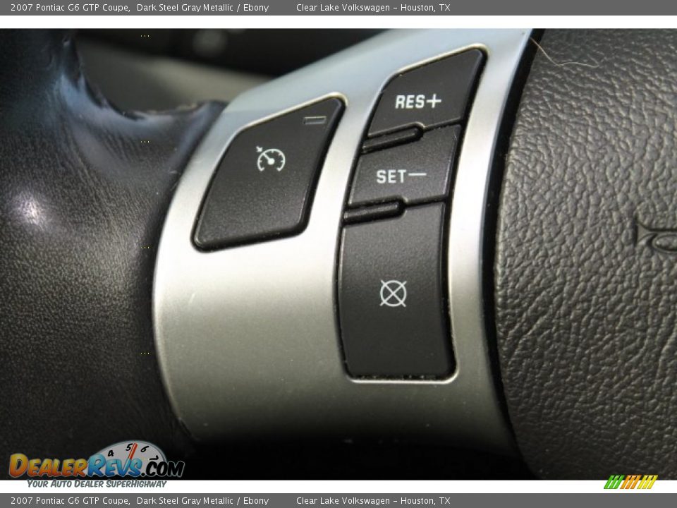 Controls of 2007 Pontiac G6 GTP Coupe Photo #24