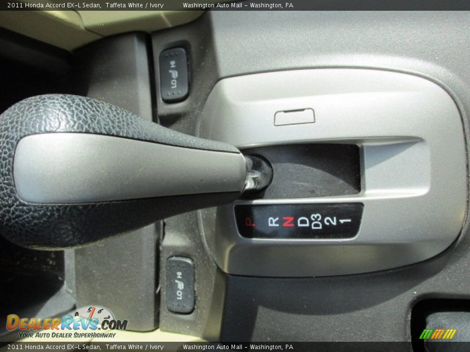 2011 Honda Accord EX-L Sedan Taffeta White / Ivory Photo #12