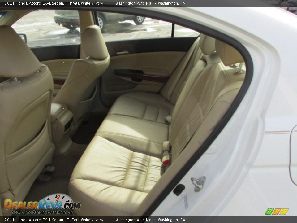 2011 Honda Accord EX-L Sedan Taffeta White / Ivory Photo #18