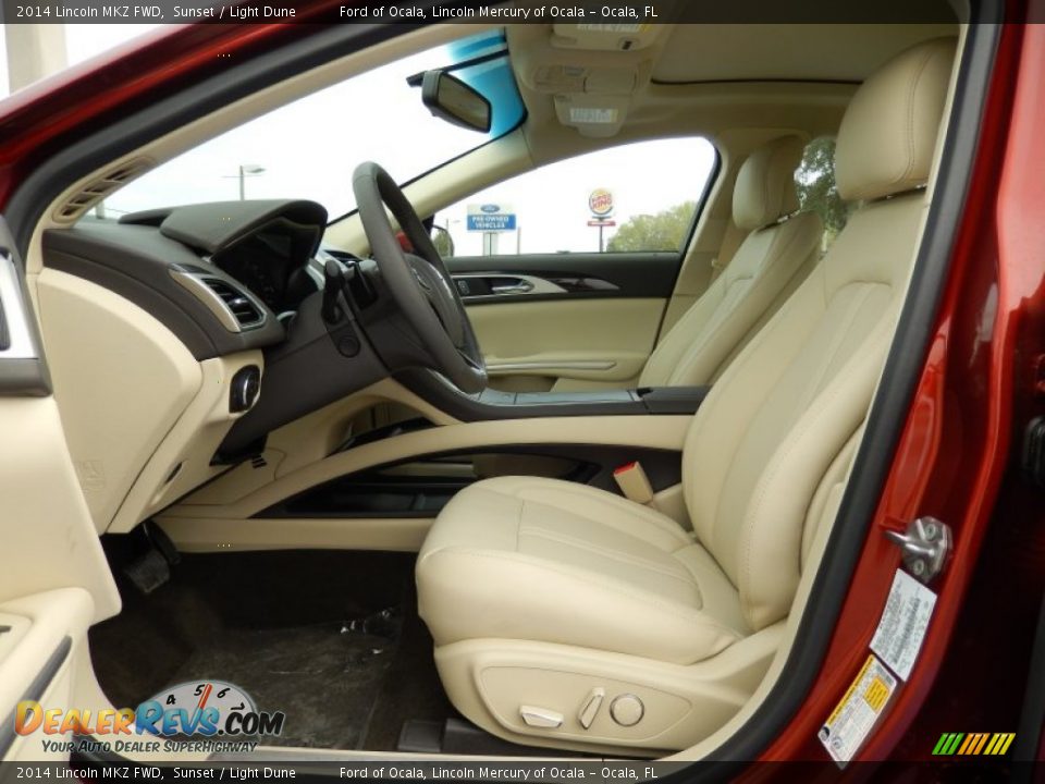 2014 Lincoln MKZ FWD Sunset / Light Dune Photo #6