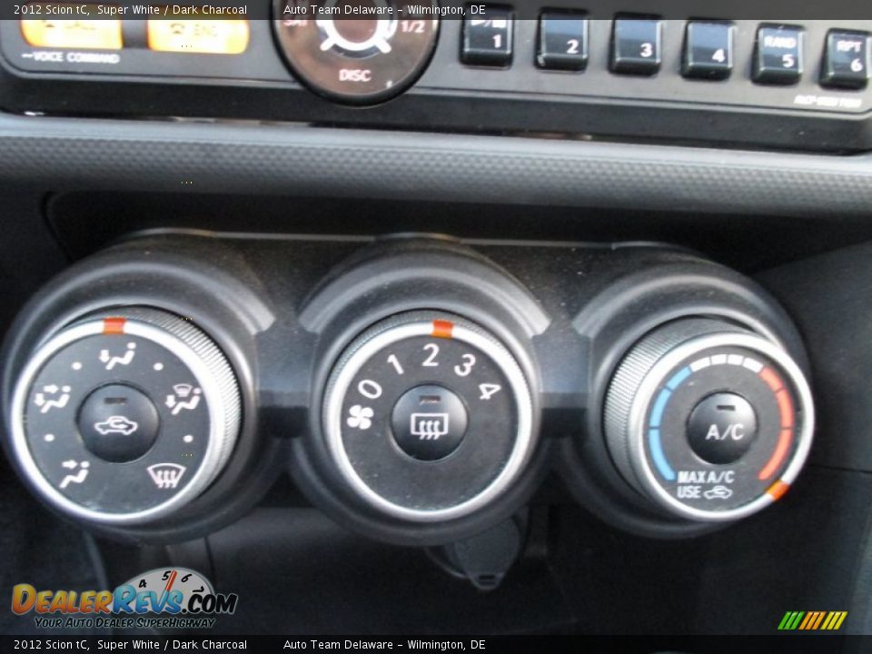 2012 Scion tC Super White / Dark Charcoal Photo #35