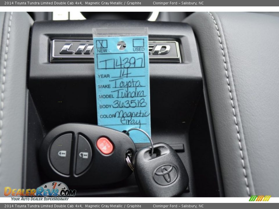 2014 Toyota Tundra Limited Double Cab 4x4 Magnetic Gray Metallic / Graphite Photo #30