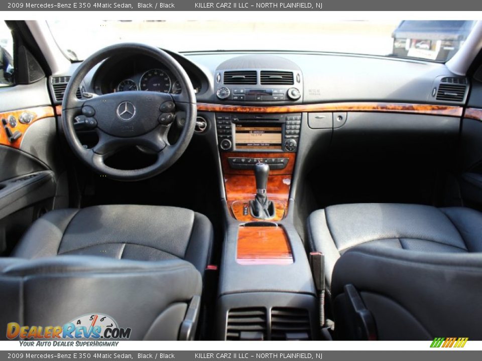 2009 Mercedes-Benz E 350 4Matic Sedan Black / Black Photo #8