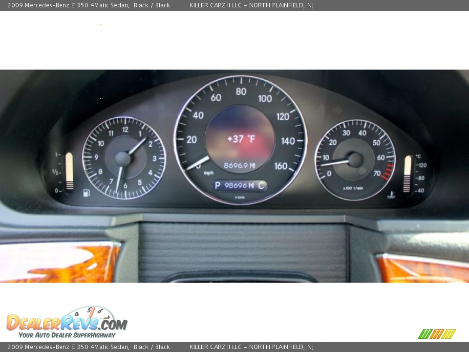 2009 Mercedes-Benz E 350 4Matic Sedan Black / Black Photo #32