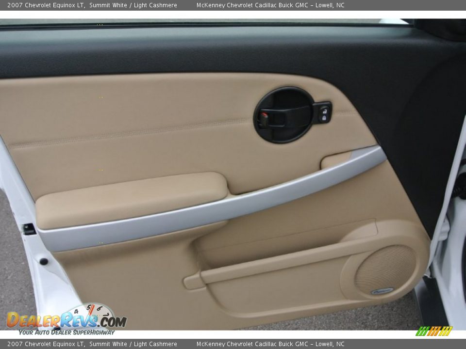 2007 Chevrolet Equinox LT Summit White / Light Cashmere Photo #10
