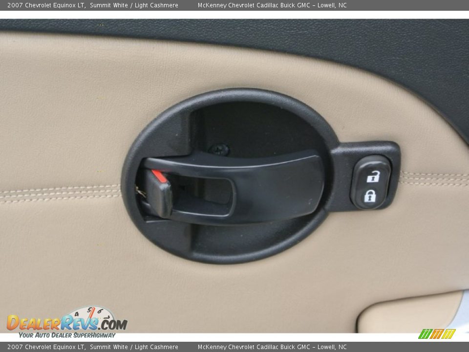 2007 Chevrolet Equinox LT Summit White / Light Cashmere Photo #11