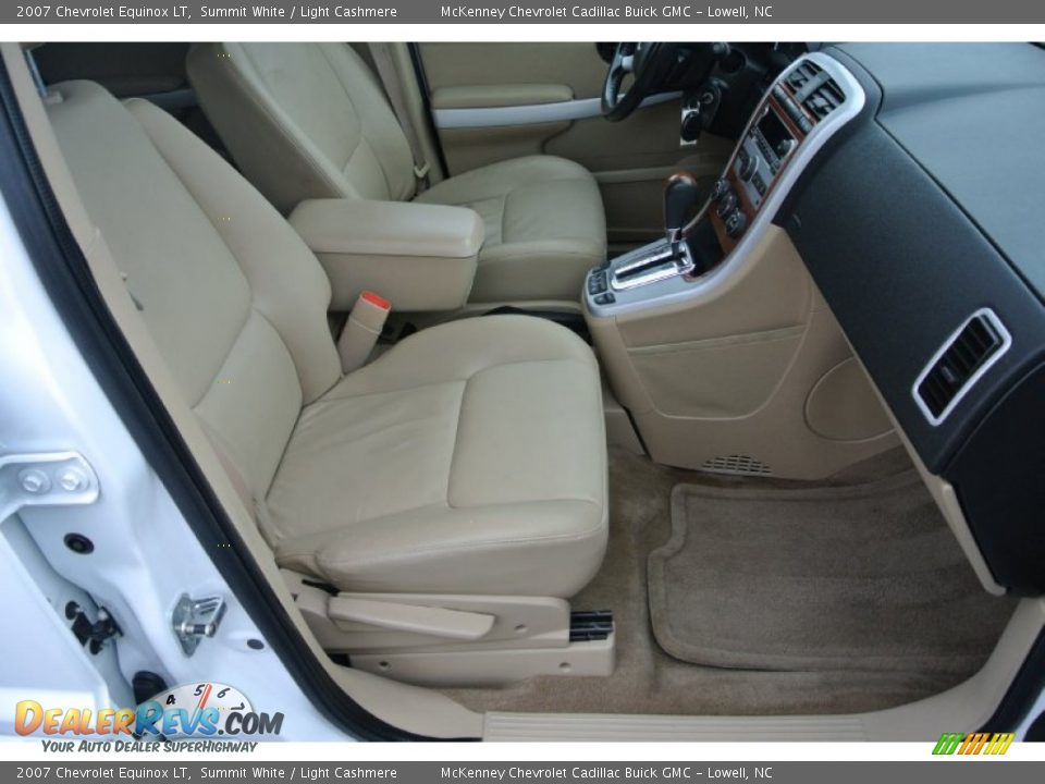 2007 Chevrolet Equinox LT Summit White / Light Cashmere Photo #21