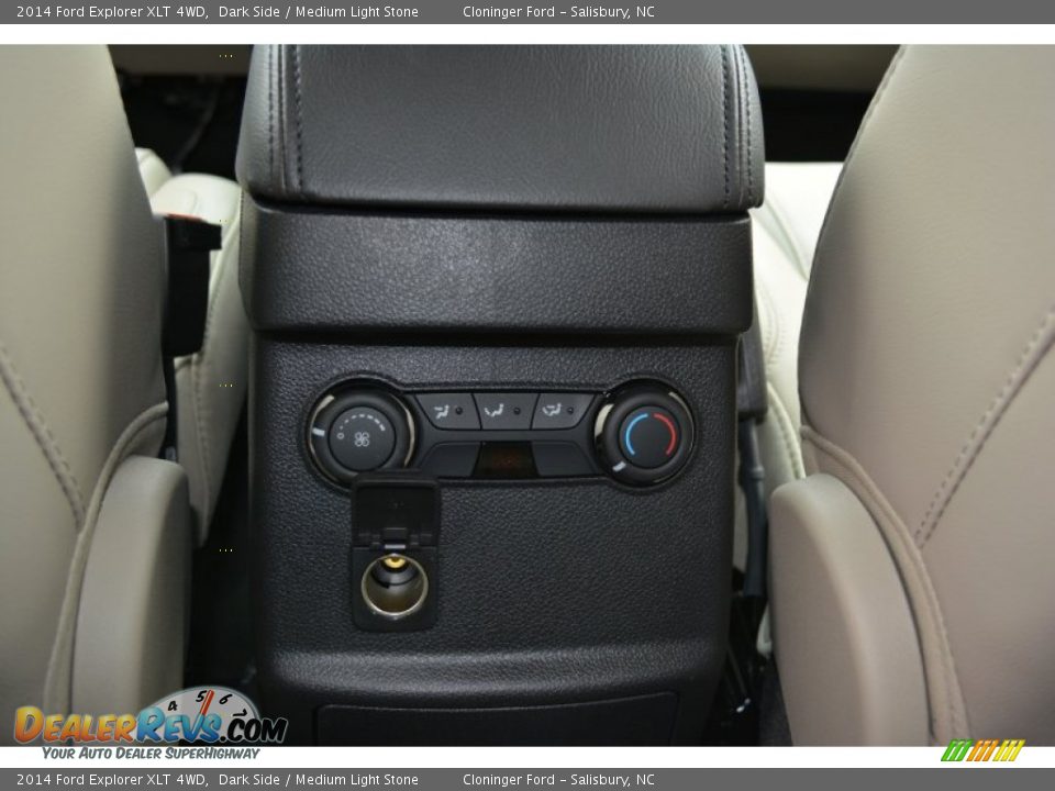 2014 Ford Explorer XLT 4WD Dark Side / Medium Light Stone Photo #12