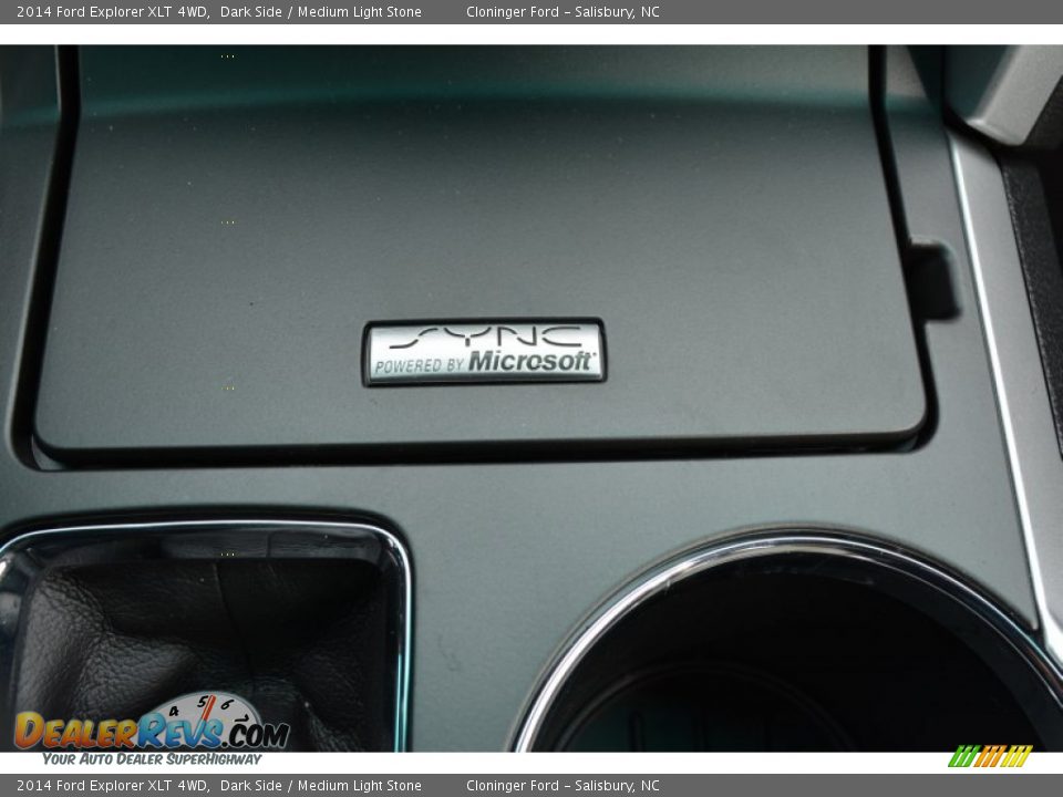 2014 Ford Explorer XLT 4WD Dark Side / Medium Light Stone Photo #20