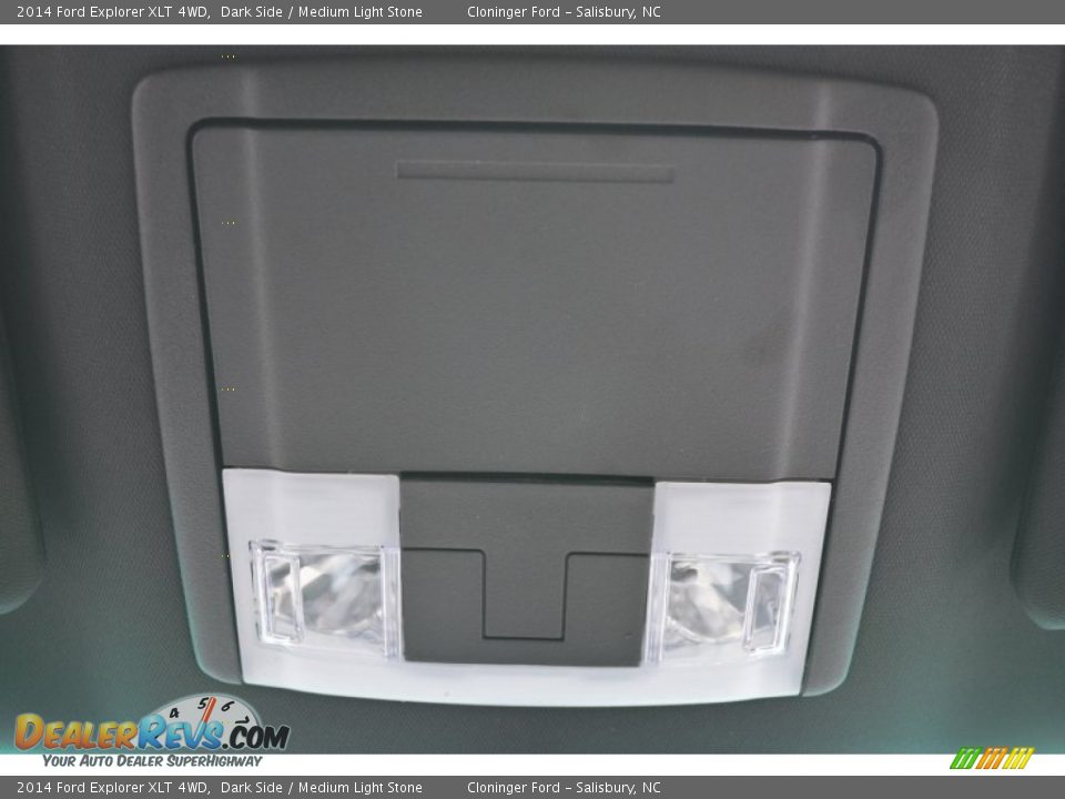 2014 Ford Explorer XLT 4WD Dark Side / Medium Light Stone Photo #25
