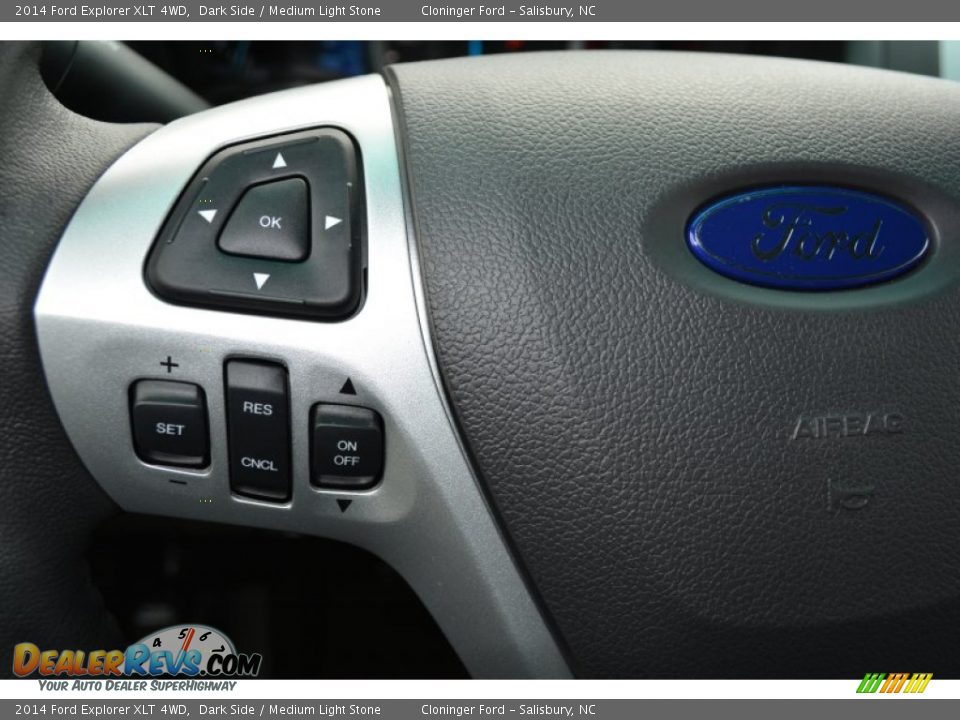 2014 Ford Explorer XLT 4WD Dark Side / Medium Light Stone Photo #26