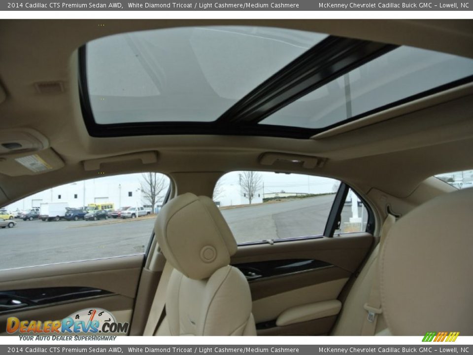 2014 Cadillac CTS Premium Sedan AWD White Diamond Tricoat / Light Cashmere/Medium Cashmere Photo #10
