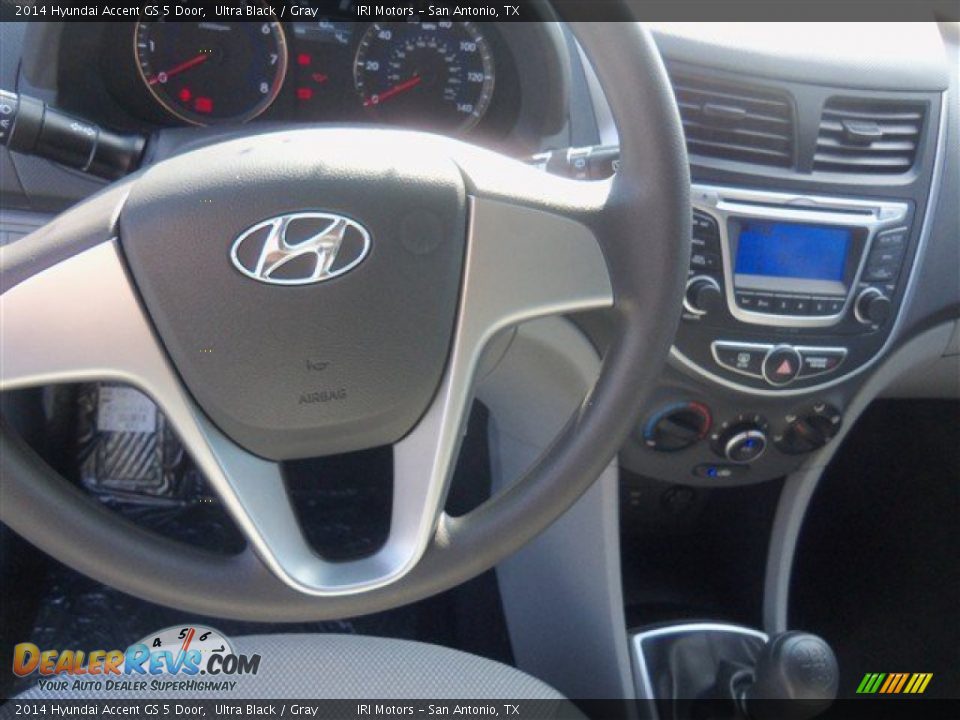 2014 Hyundai Accent GS 5 Door Ultra Black / Gray Photo #7