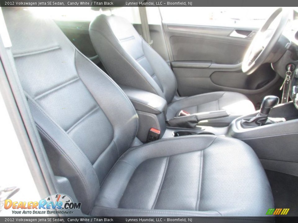 2012 Volkswagen Jetta SE Sedan Candy White / Titan Black Photo #8
