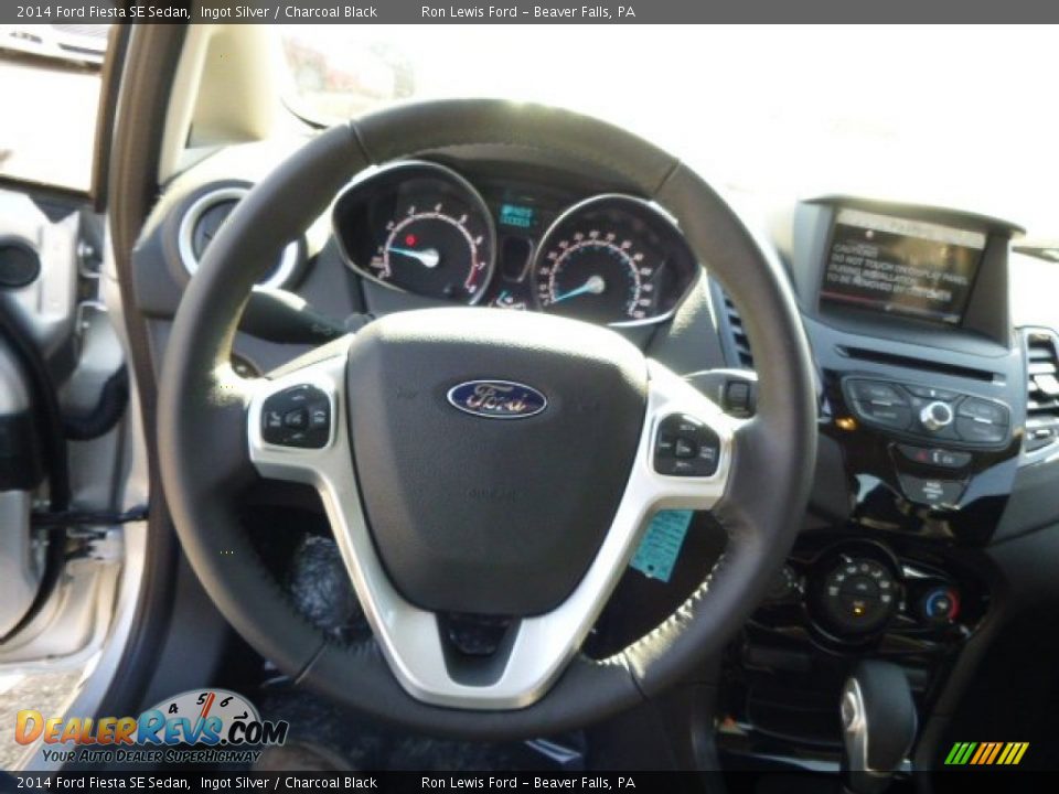 2014 Ford Fiesta SE Sedan Ingot Silver / Charcoal Black Photo #18