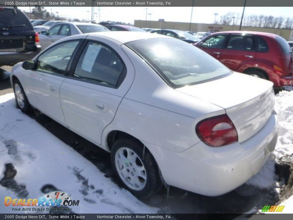 2005 Dodge Neon SXT Stone White / Taupe Photo #2