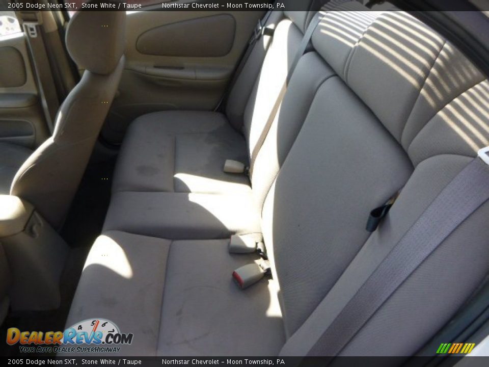 2005 Dodge Neon SXT Stone White / Taupe Photo #9